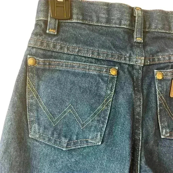 Wrangler Youth Slim Fit Straight Jeans Blue Dark Wash Size 12 - Picture 6 of 10